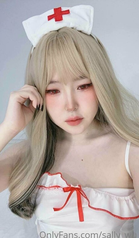 sally wu naked model img