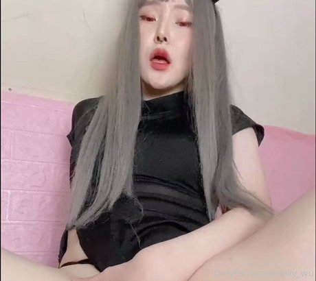 sally wu star perfect pic