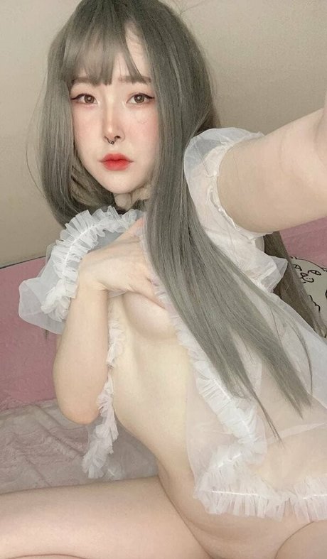 sally wu nice actress photo