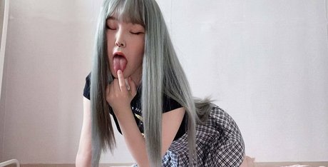 sally wu star nude pic