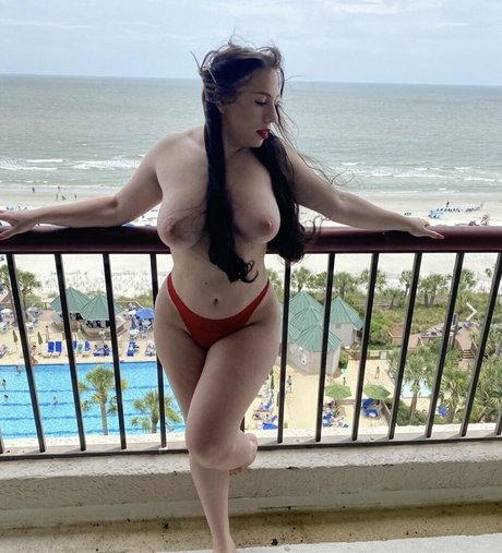 iamsophidream pornographic model images