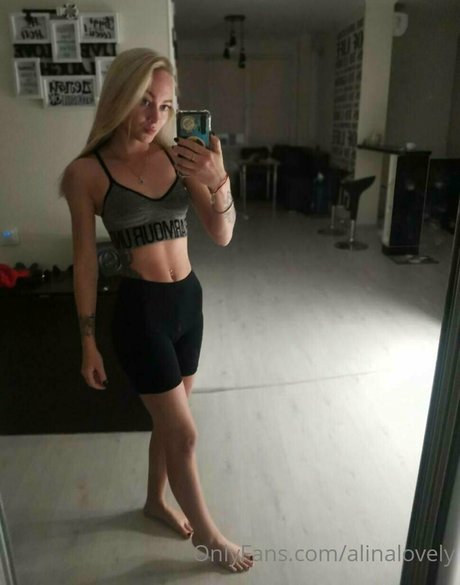 alinalovely naked star images