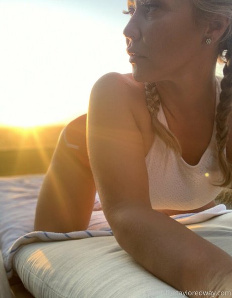 thetayloredway pornstar nudes img