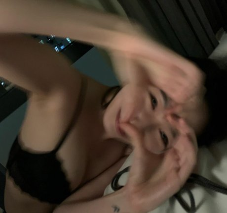 one onlyfans pretty pics