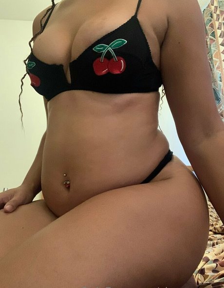 cherrymaxx star perfect images