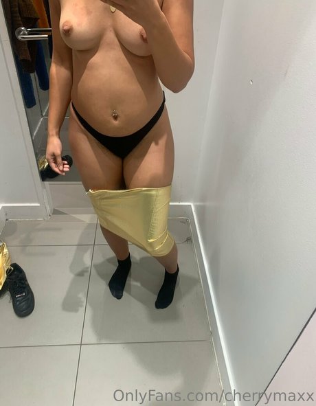 cherrymaxx beautiful model pics