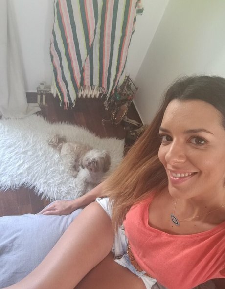 Nikoletta Ralli model pretty image