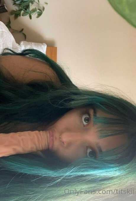 titskiii model high quality image