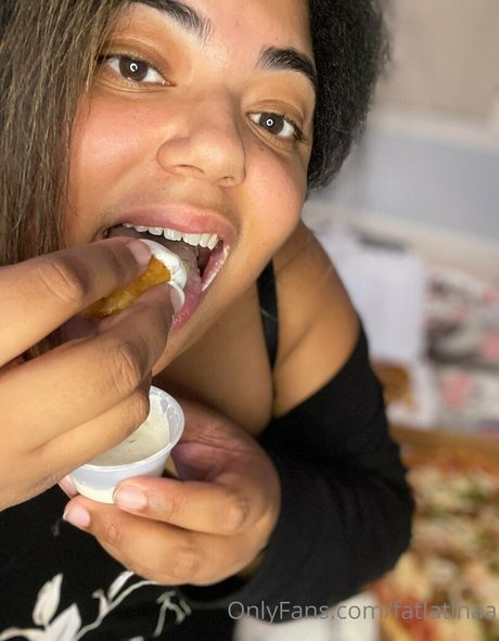 fatlatinaa free model picture