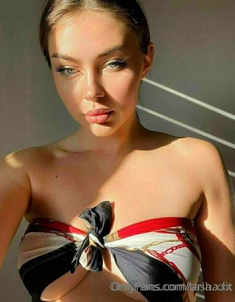 aria xxx pornstar exclusive pictures