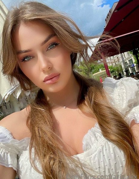 aria xxx porn star picture