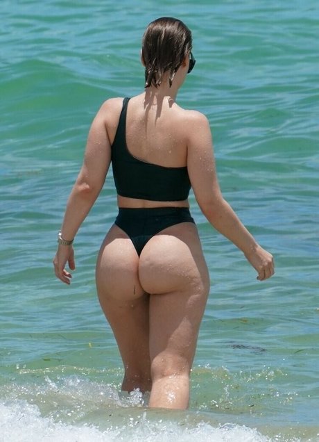 Bianca Elouise perfect actress photo