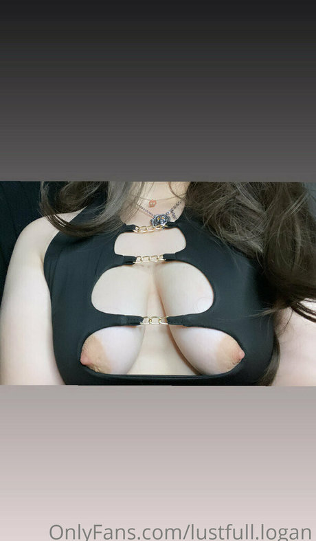 lustfull logan star nudes image