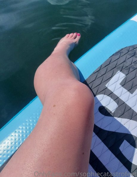 sophiecatastrofeet free model image