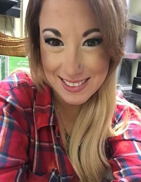 Goddessluna106 adult actress pic