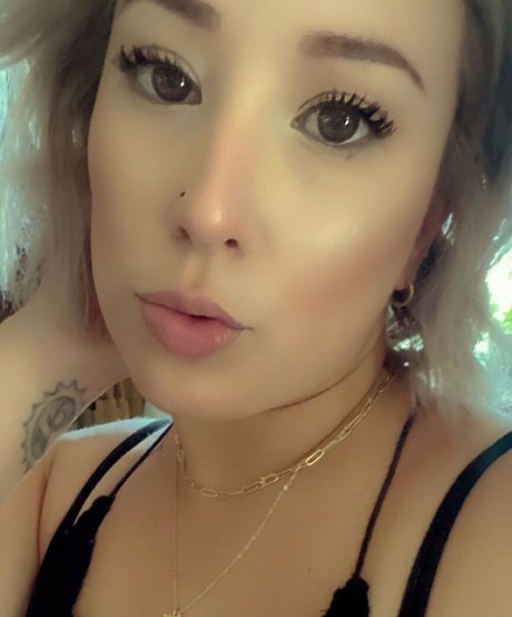 Goddessluna106 pornstar adult photo