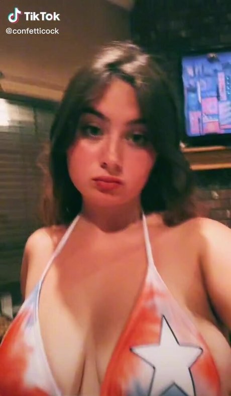 Vangie sexy star galleries