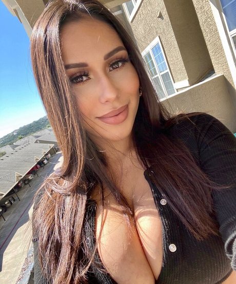 amydd erotic pornstar image