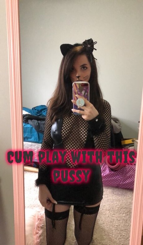 CaseyTasty beautiful model photo