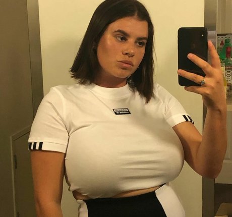 mirror selfie onlyfans beautiful xxx img