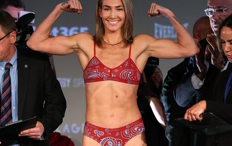 Mikaela Mayer star nice picture