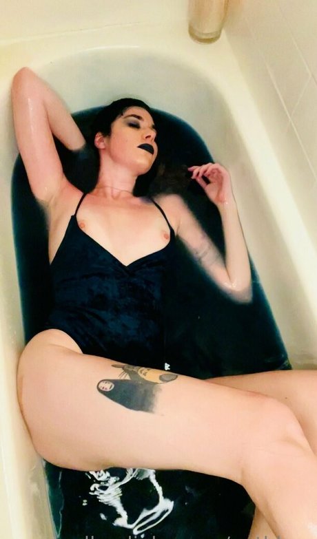 gothbae pornographic star picture