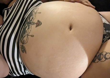 xmitsuki13x erotic actress pic