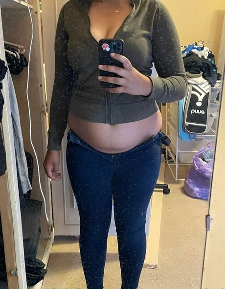 cinnamonstacked nudes model pic