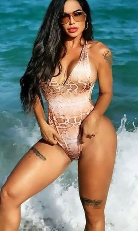 Lis Vega naked actress gallery