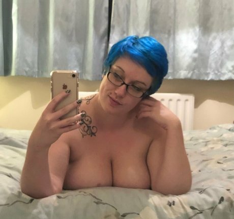 colourful cougar xxx model archive