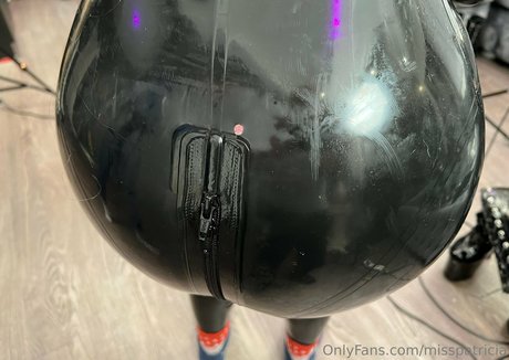 misspatricia model hd picture