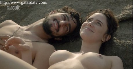 Fernanda Vasconcellos perfect actress picture