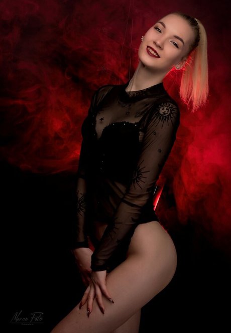 sweetsiri55 art actress archive