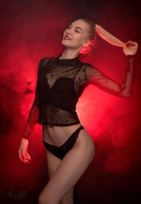 sweetsiri55 star pornographic photo