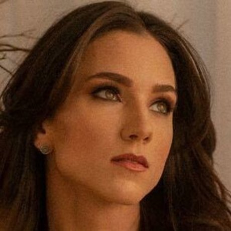 Ana Bochi star best pic