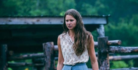 Avery Konrad xxx model galleries