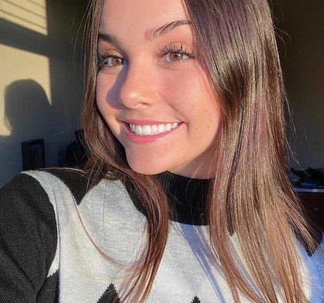 Hannah Cheramy art actress pictures