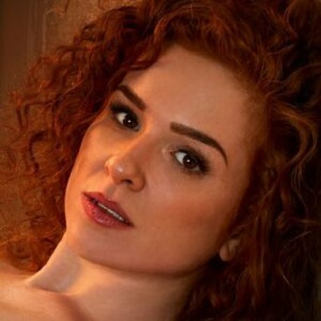 Sarah Hannemann pornstar top photos