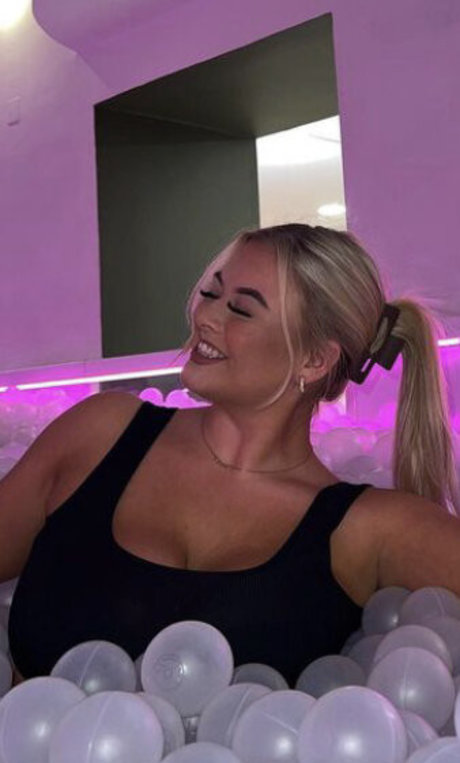 Alexandra Spencer pornstar xxx galleries