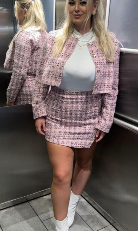 Alexandra Spencer exclusive star pictures