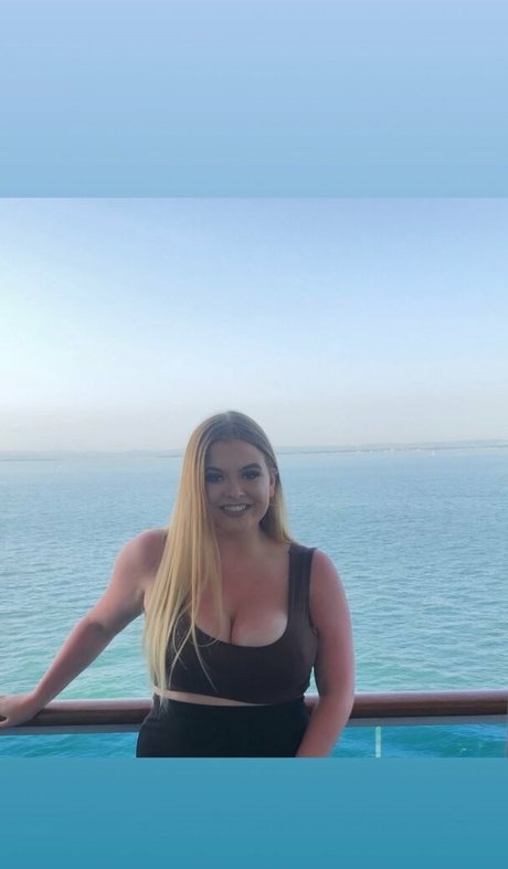 Alexandra Spencer erotic pornstar photos