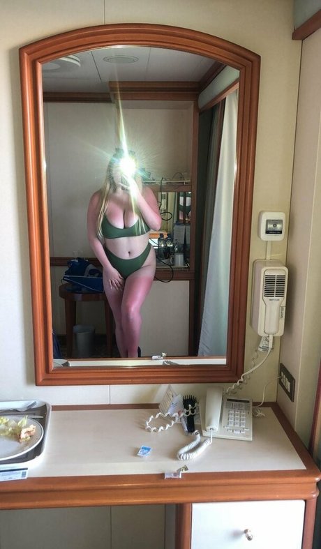 mature big tits onlyfans sexy naked photos