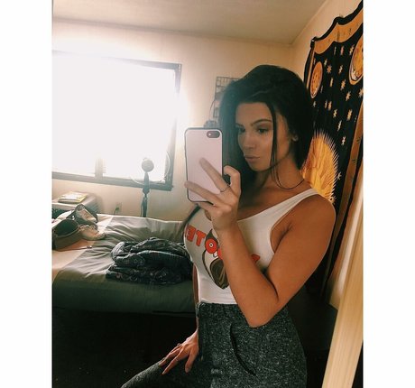 bbw gilf onlyfans naked image