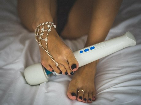 solessienna erotic pornstar image