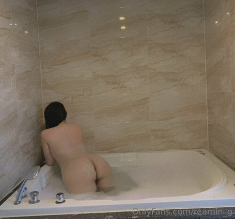 dexnxgx92 erotic star images