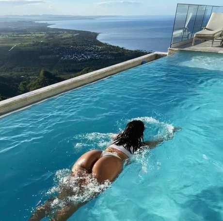 cristina celii adult actress pictures