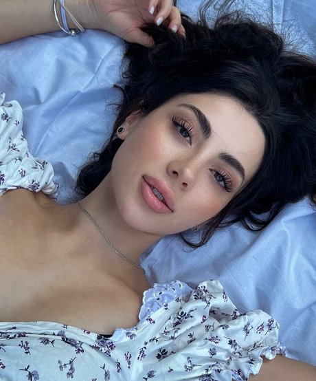 Sevinch Salmanova art pornstar photos