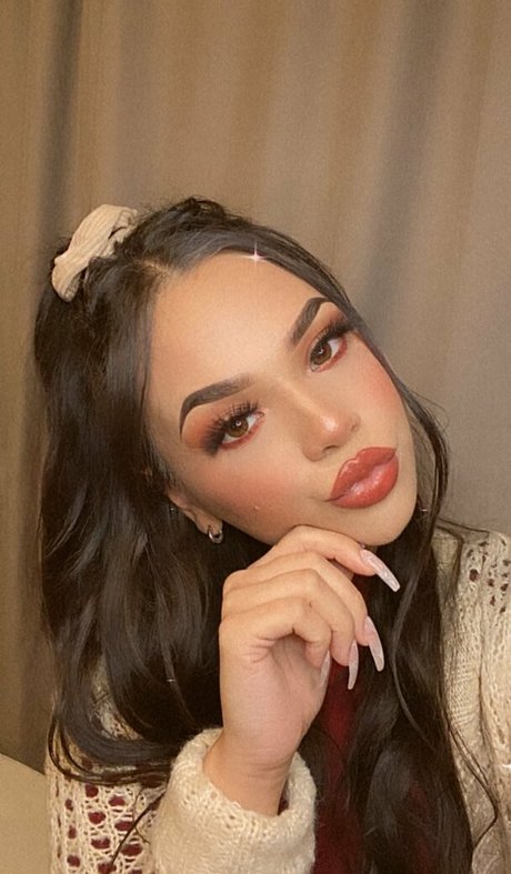 desmariie nude pornstar picture