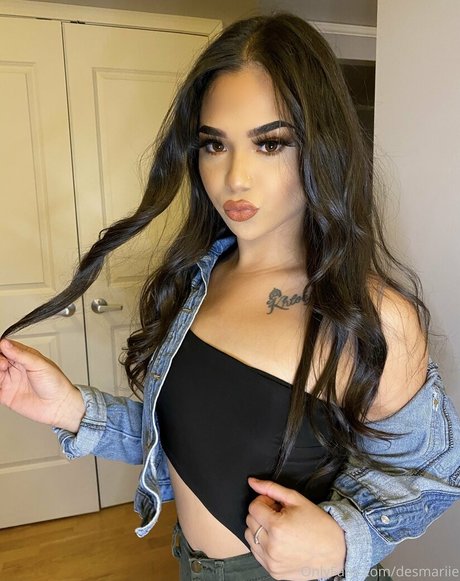 desmariie model naked gallery