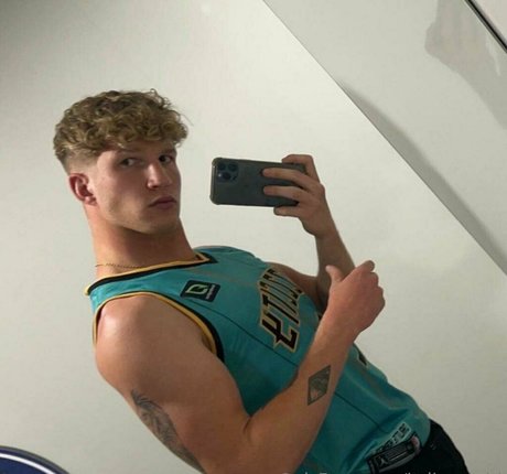 black teacher onlyfans nudes image